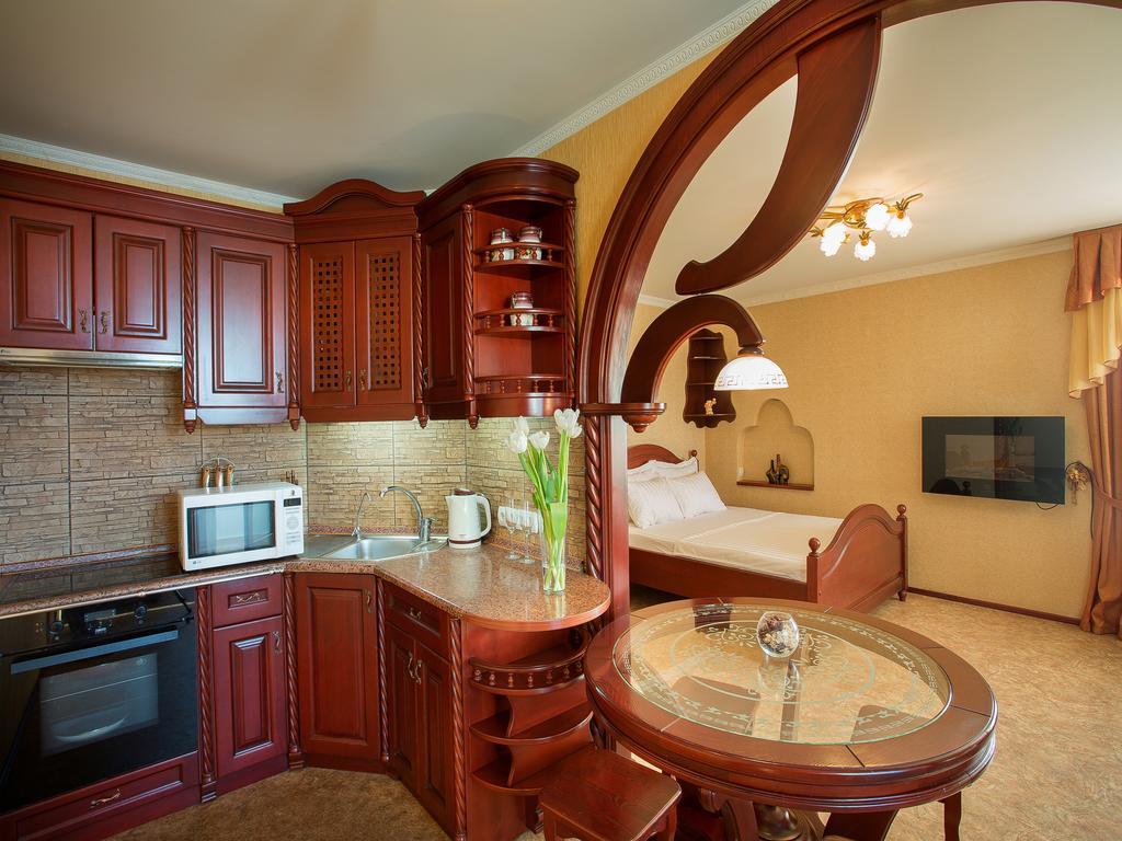 Studio De Luxe With Jacuzzi Sumi Dış mekan fotoğraf